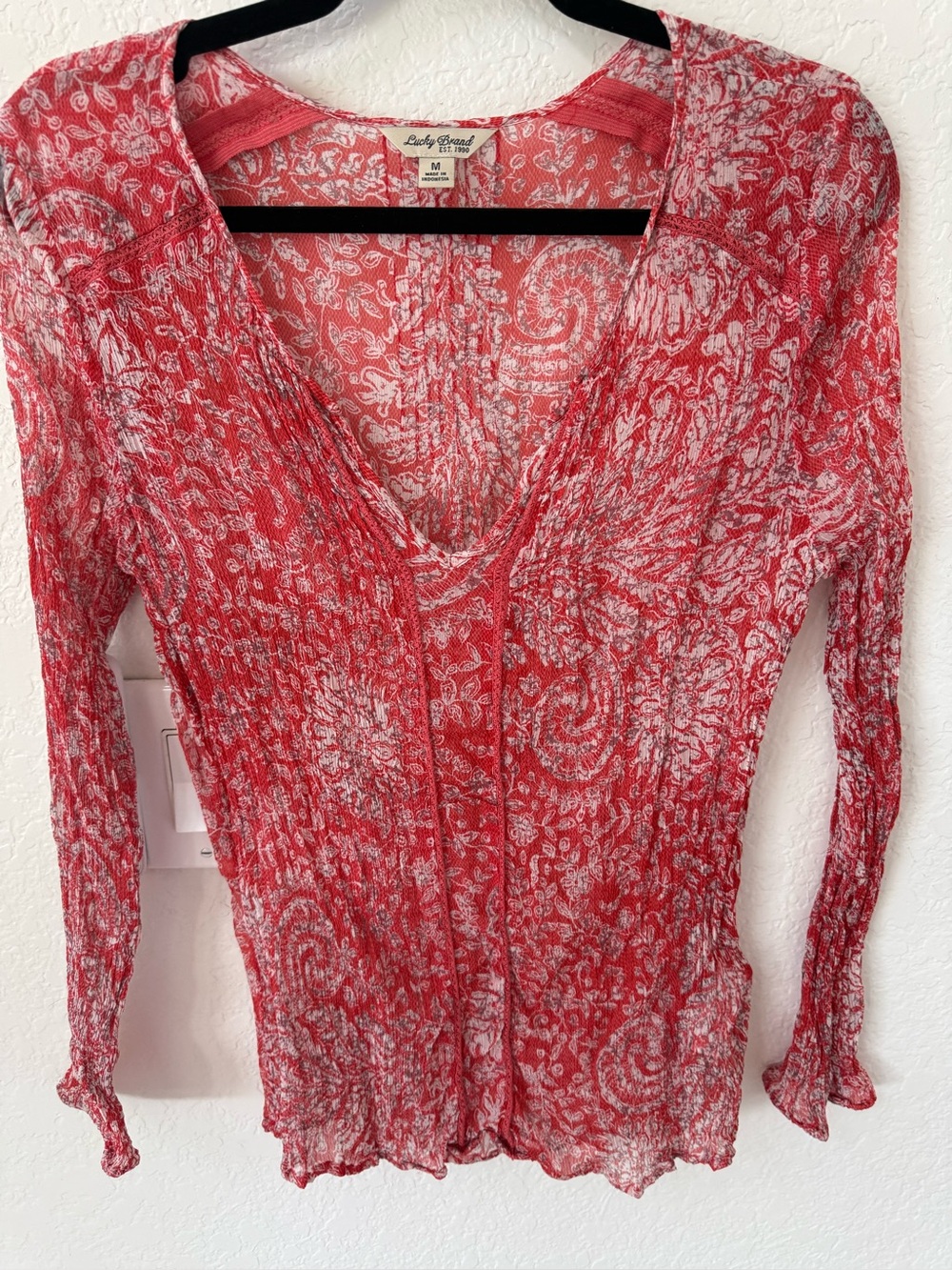 Lucky Brand Coral Red Paisley Crinkle V-Neck Long Sleeve Top